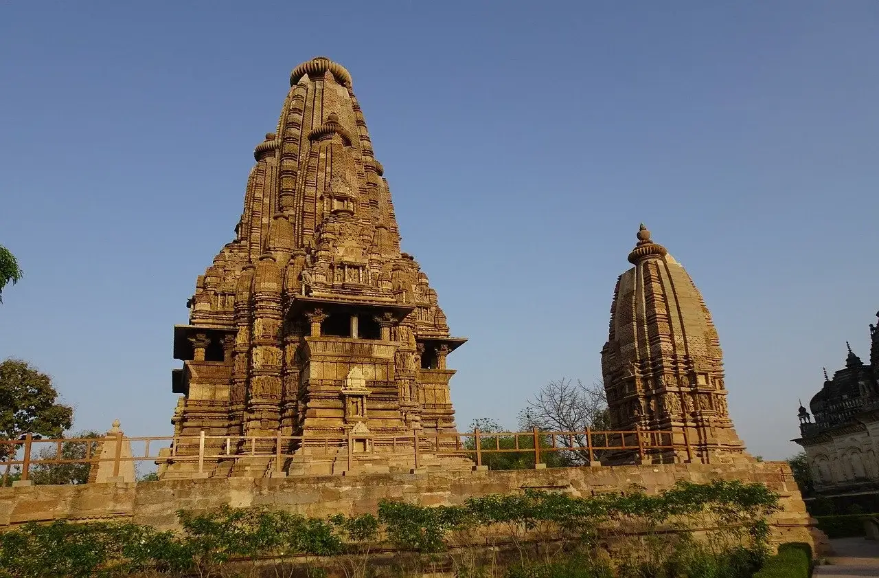 khajuraho-ajanta_img